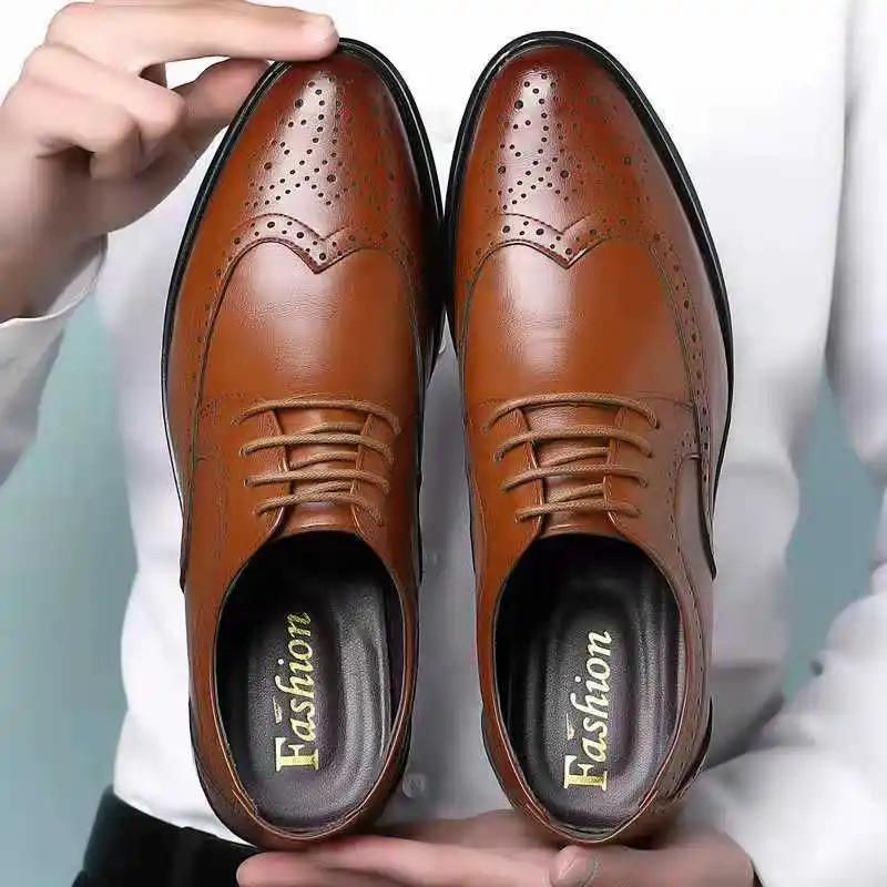 Scarpa sociale maschile traspi - Men Shoes Official recensione e prezzo