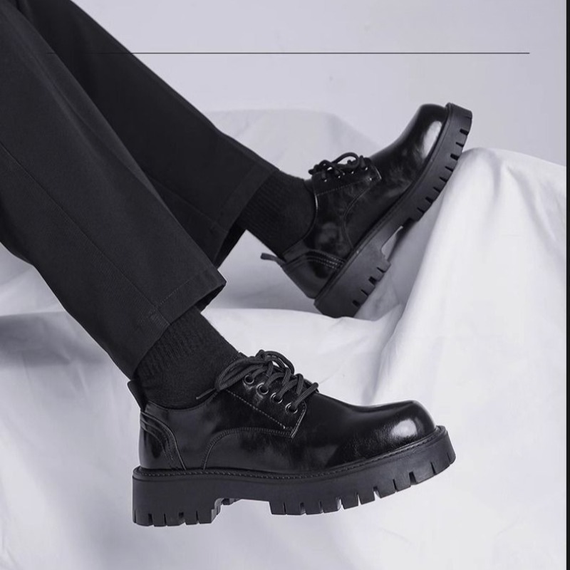 Nuove Scarpe da Uomo 2026 con  - Men Shoes Official recensione e prezzo