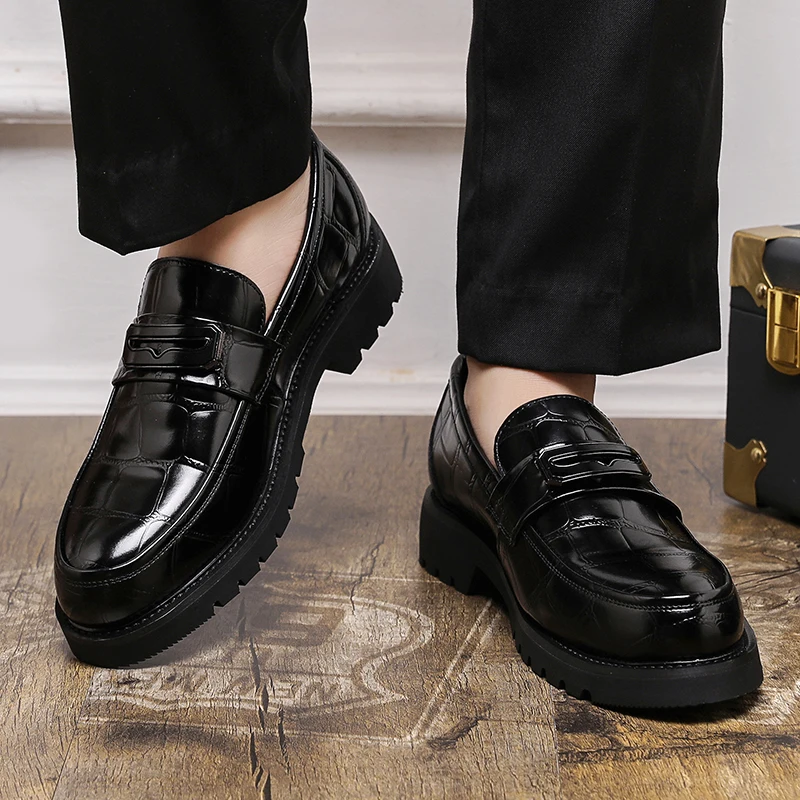 Scarpe da uomo in pelle con su - Men Shoes Official recensione e prezzo