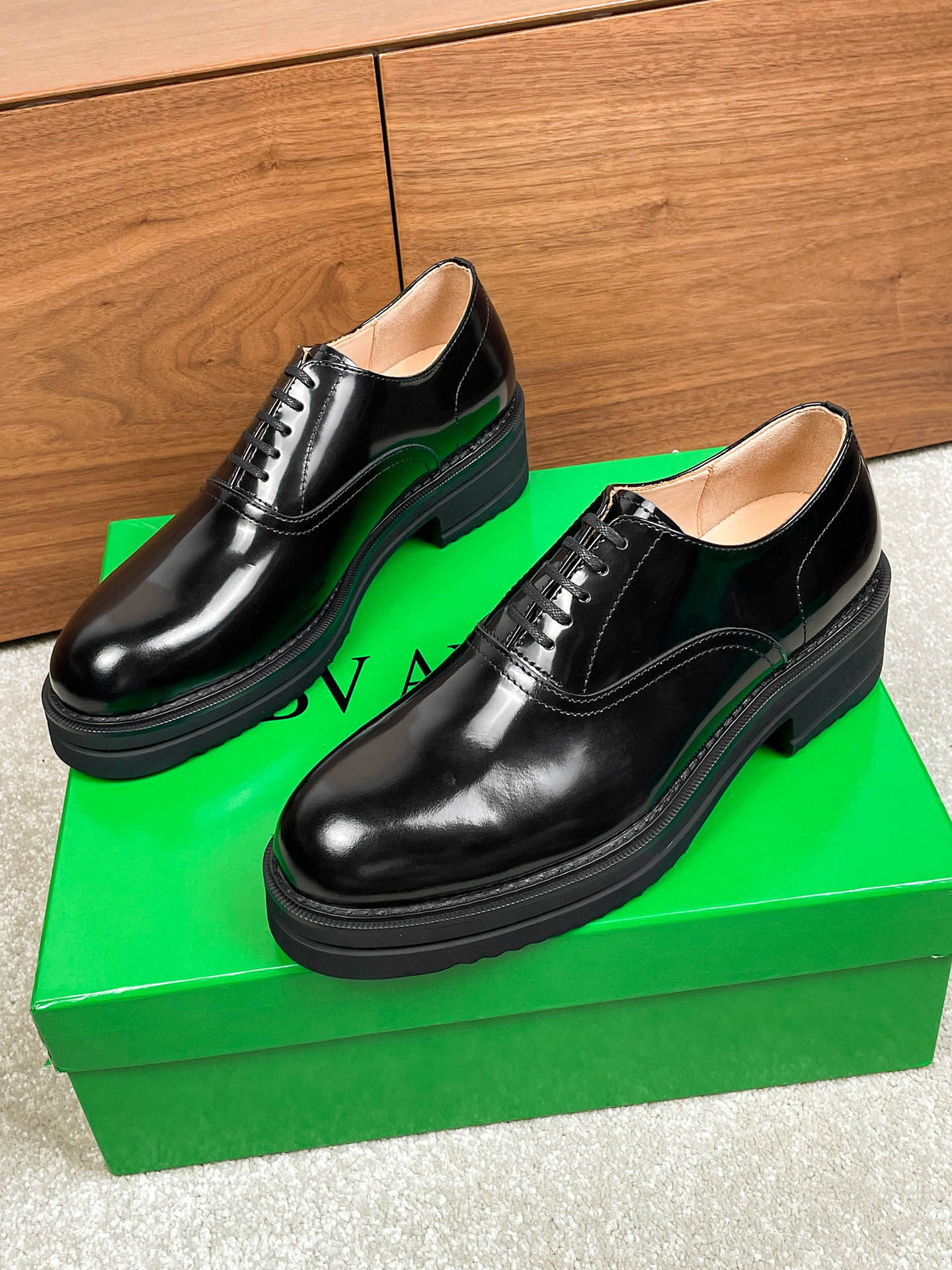 Scarpe in pelle invisibili con - Men Shoes Official recensione e prezzo