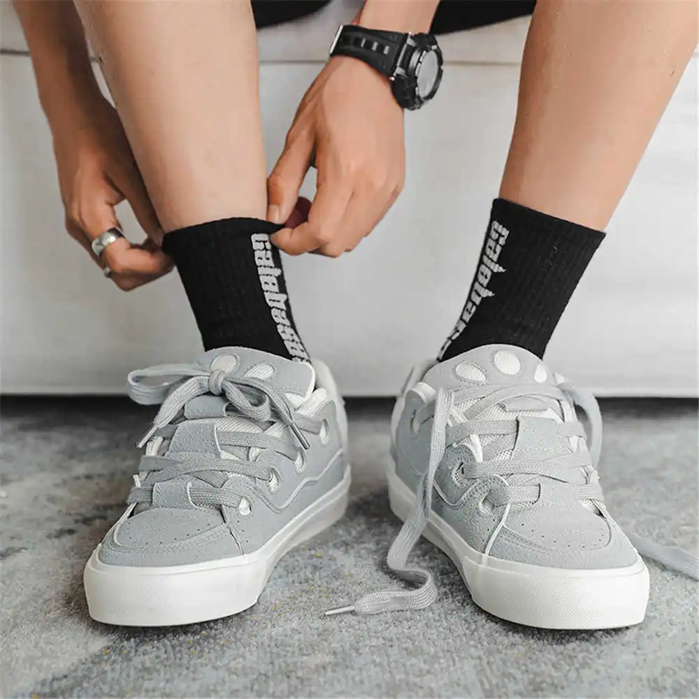 Con allacciatura Scarpe da scu - Men Shoes Types Name recensione e prezzo