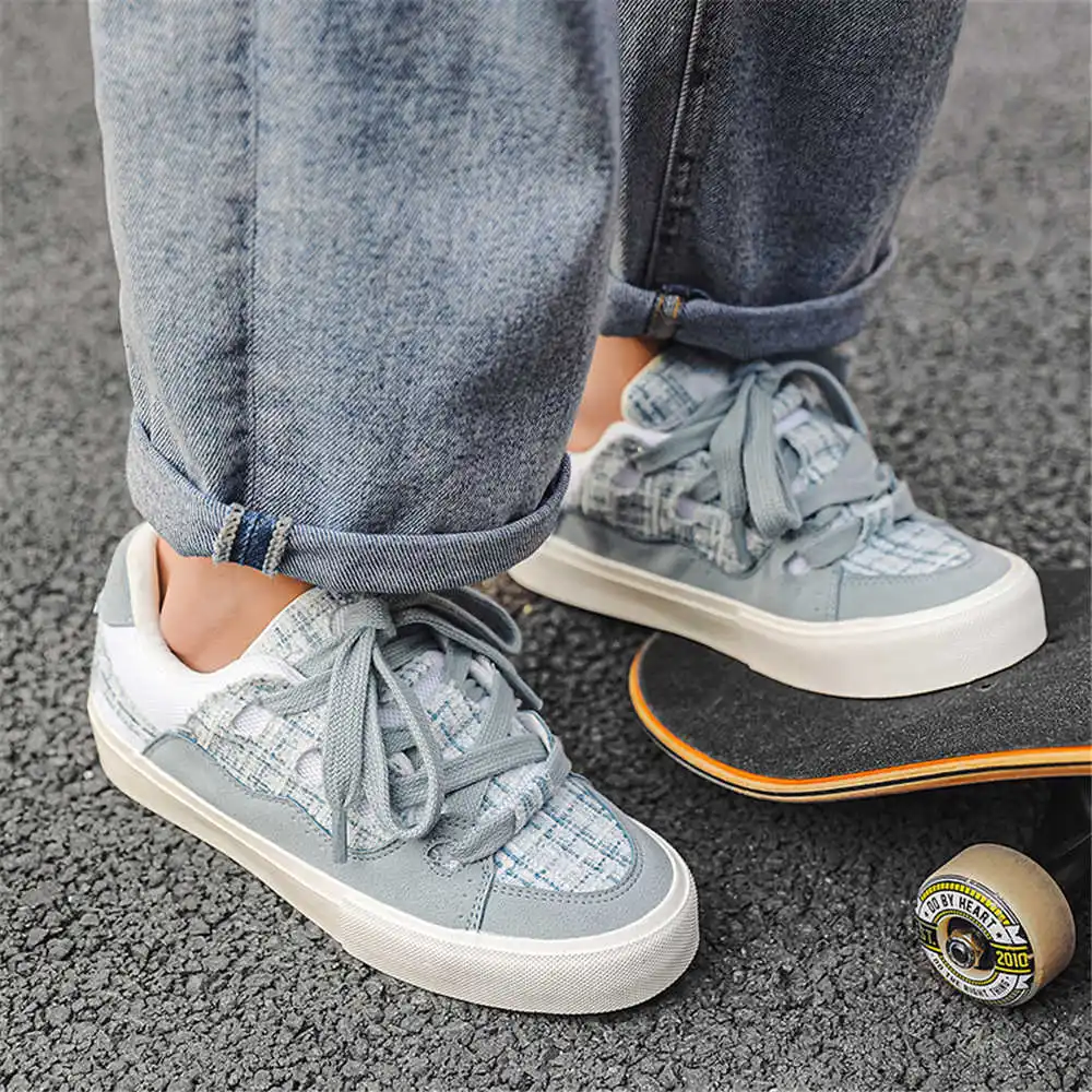 Con allacciatura Scarpe da scu - Men Shoes Types Name recensione e prezzo